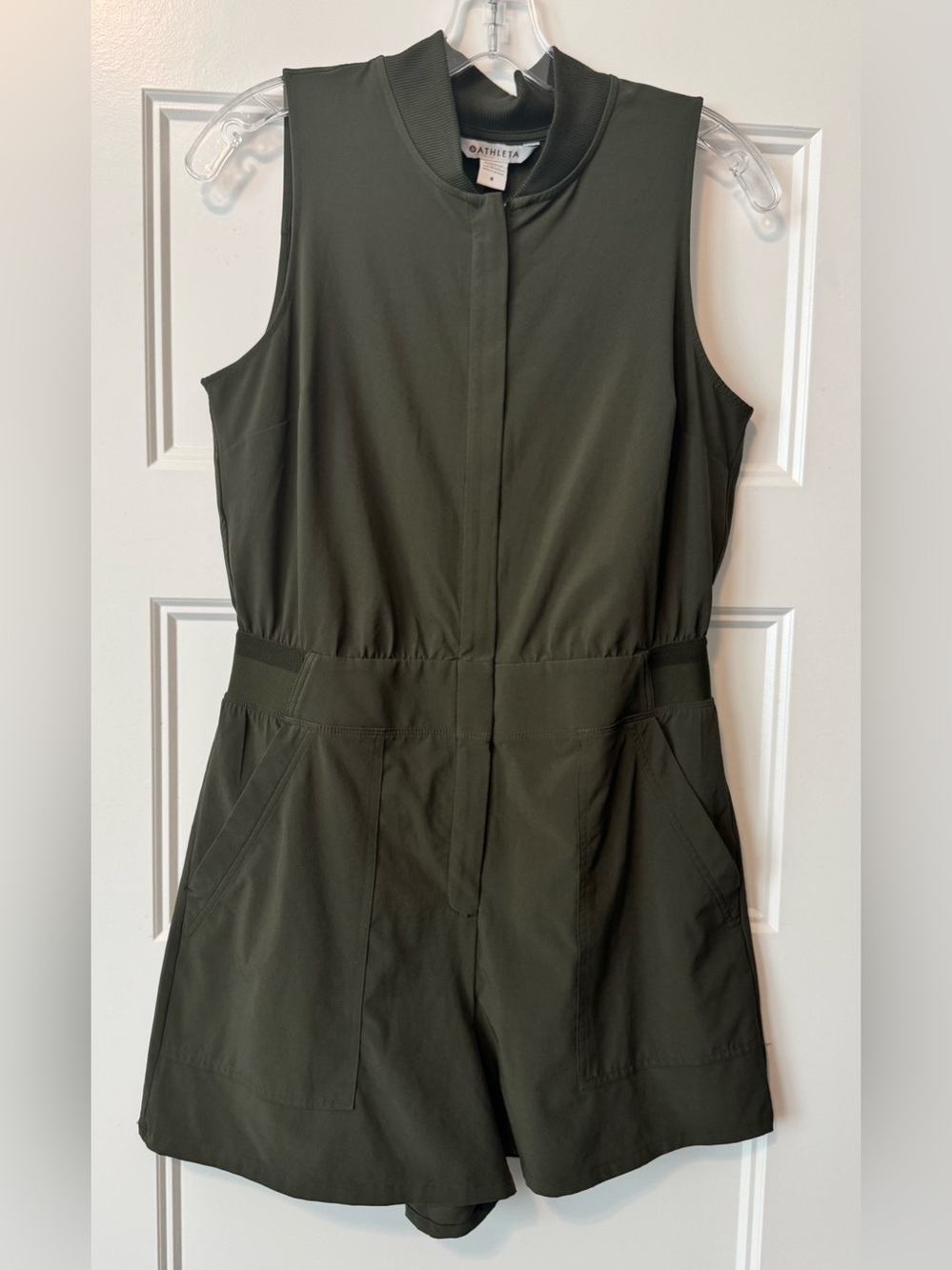 Athleta Brooklyn Olive Green Utility Romper Sleeveless Zip Front Pockets Size 8